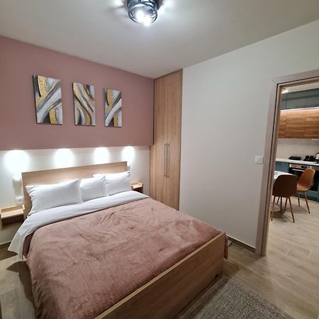 Zigos Apartments 이구메니차 외부 사진