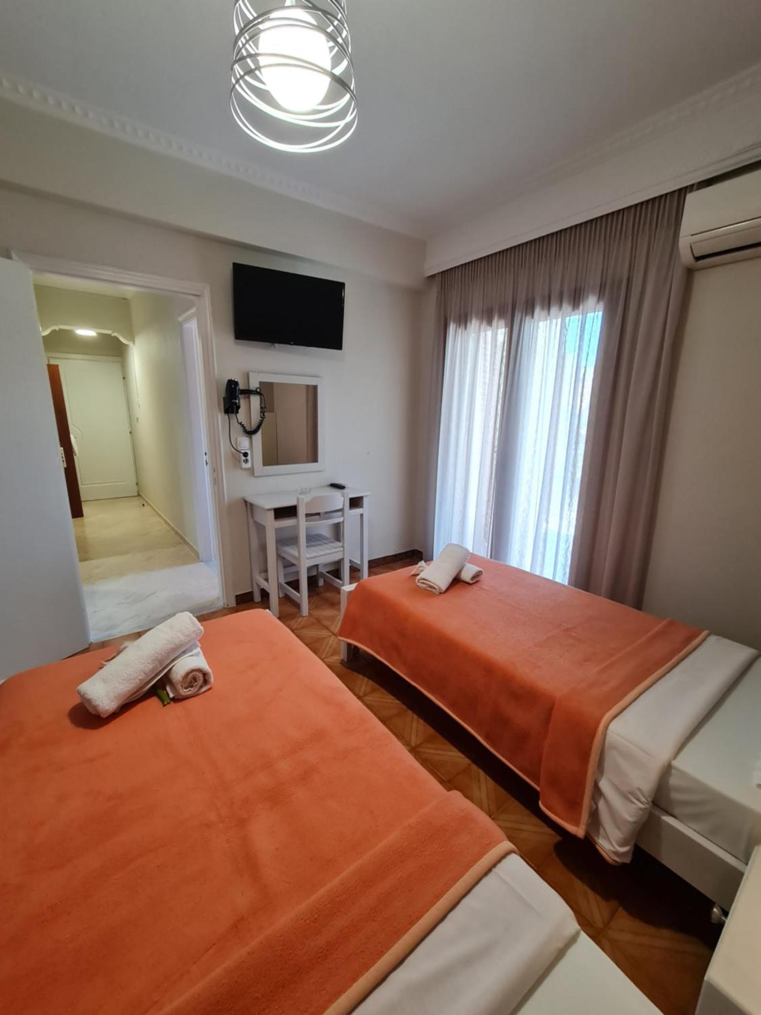 Zigos Apartments 이구메니차 객실 사진