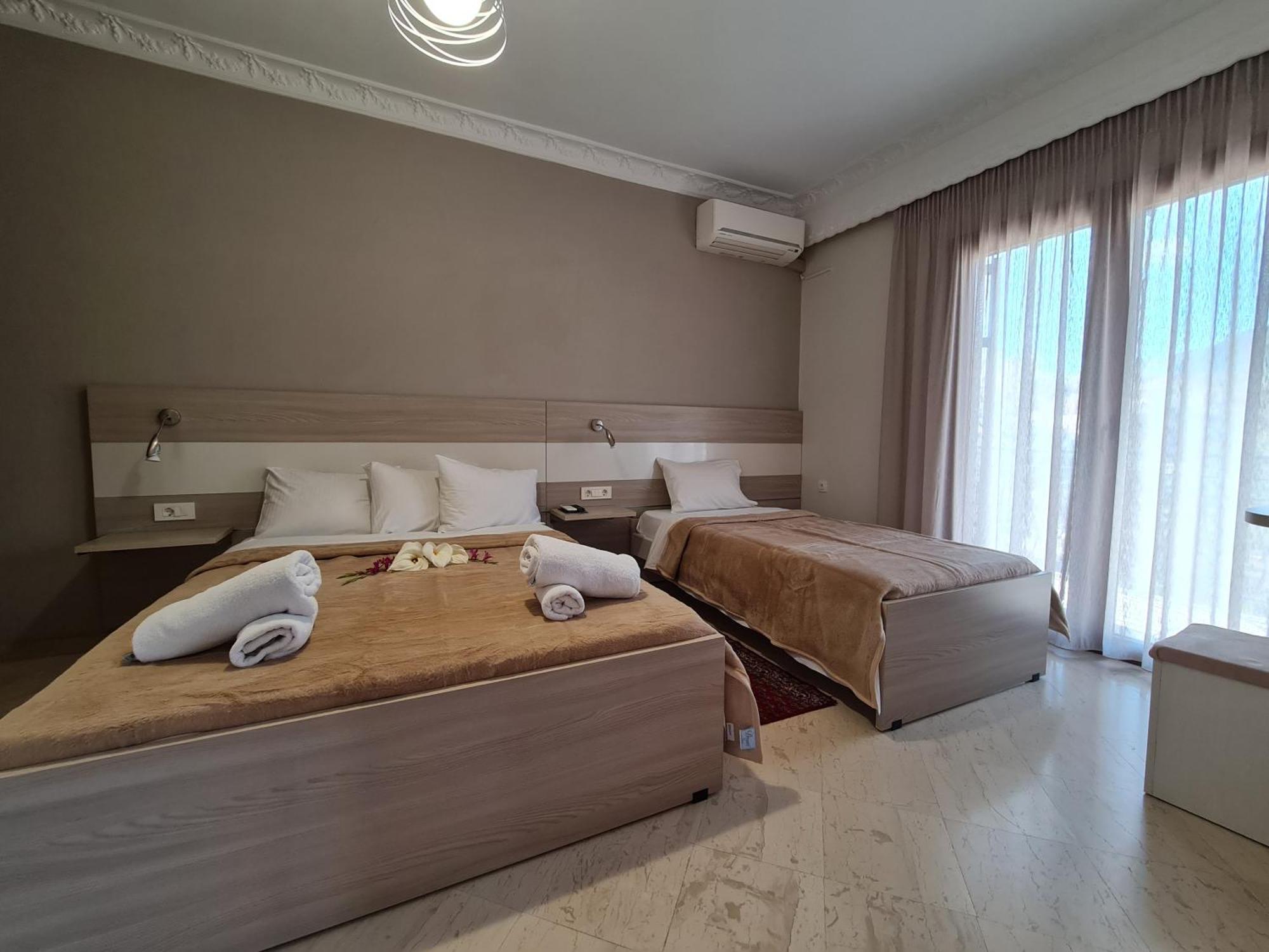 Zigos Apartments 이구메니차 객실 사진