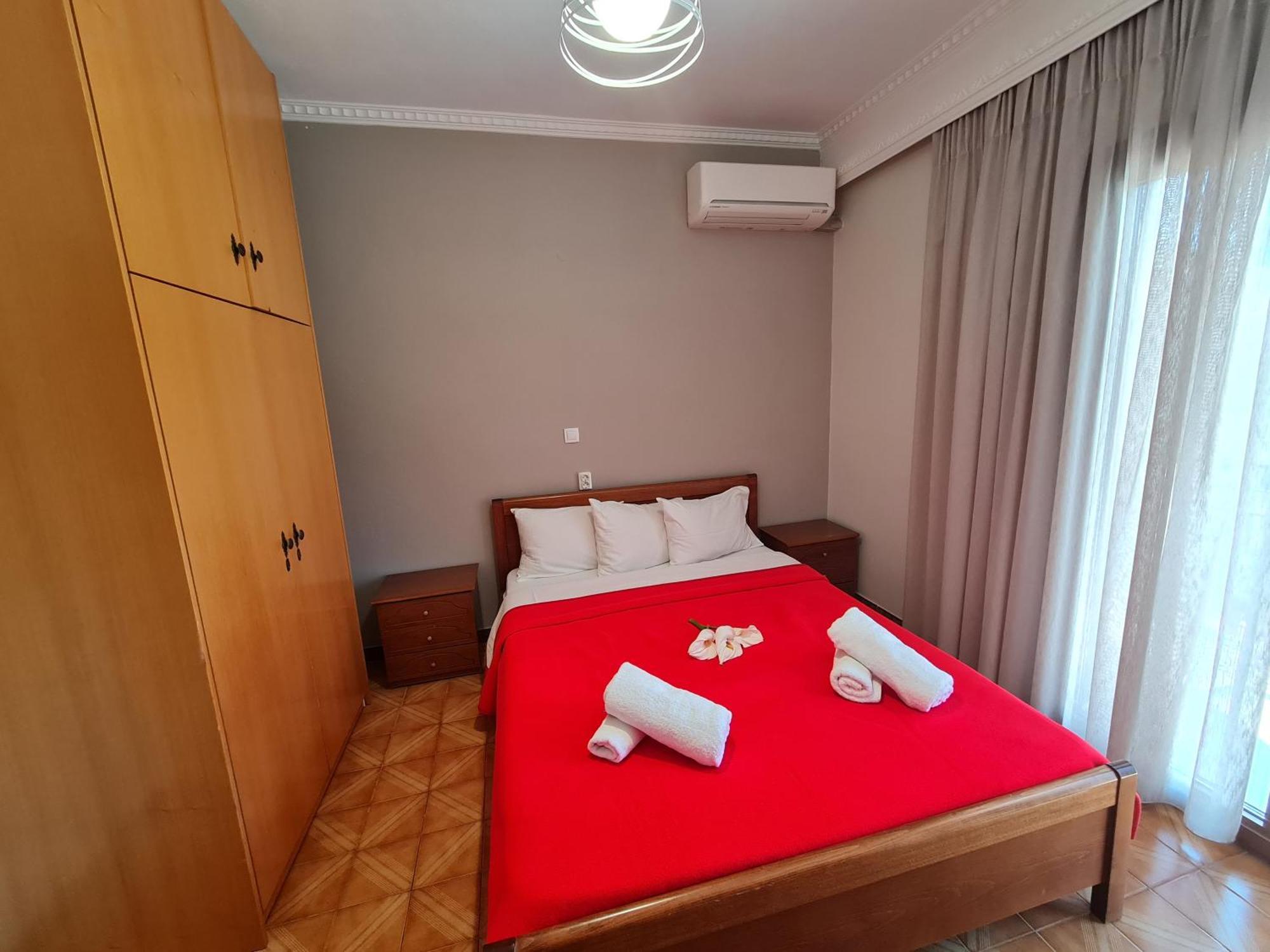 Zigos Apartments 이구메니차 객실 사진